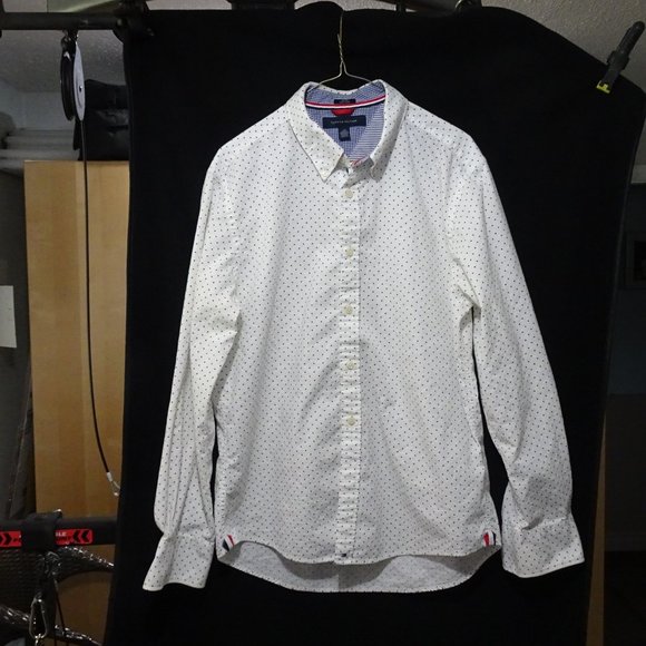 Tommy Men's Dress Shirt - Picture 1 of 2